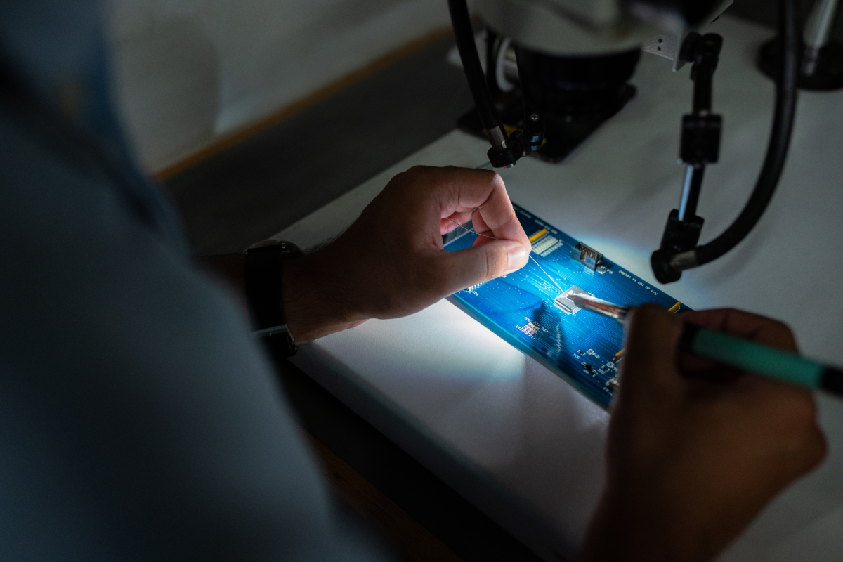 Computer Repair under a Microscope